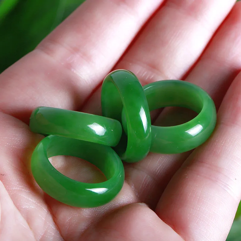 Natural Green Hetian Jade Ring - Wedding Zone recension och pris
